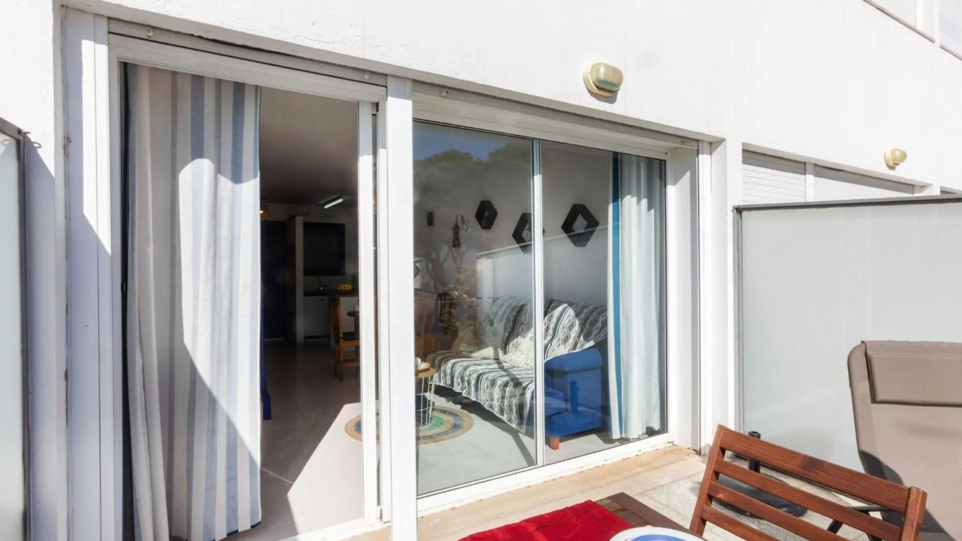 Apartment Grifeu-3 By Interhome Llanca