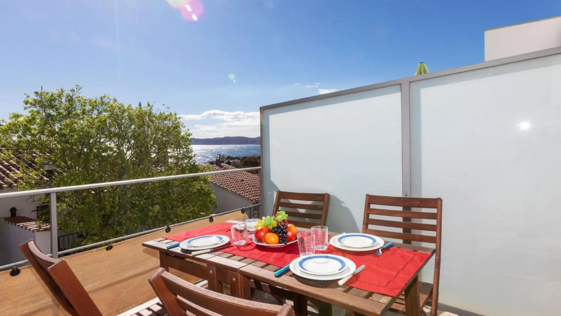 Apartment Grifeu-3 By Interhome Llanca